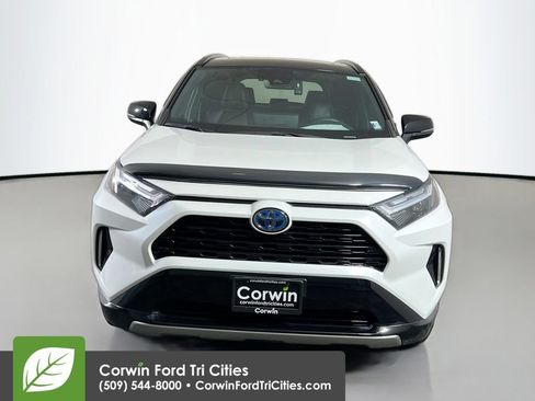Used 2023 Toyota RAV4 XSE w/ XSE Grade Weather Package AWD/4WD image 4