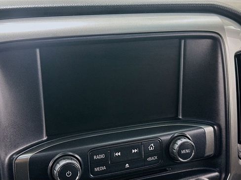 Used 2018 Chevrolet Silverado 1500 LT w/ Texas Edition image 13