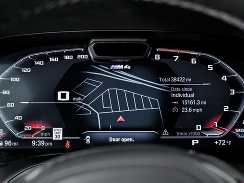 Used 2021 BMW M4 Competition w/ Executive Package image 27