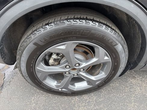 Used 2025 Ford Escape ST-Line image 23