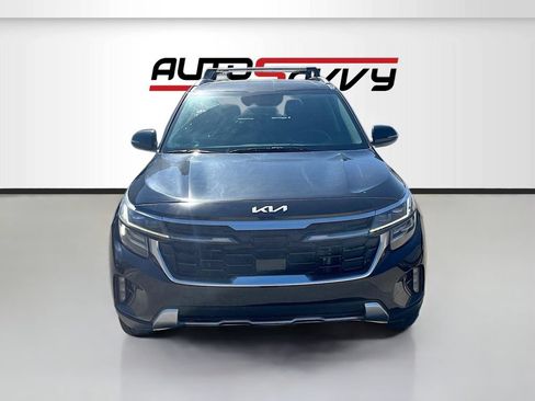 Used 2024 Kia Seltos SX AWD/4WD image 2