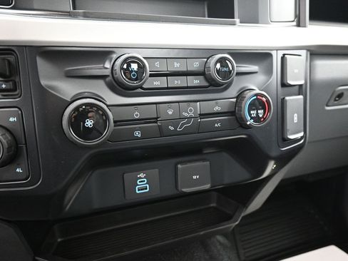 New 2024 Ford F450 XL w/ XL Chrome Package image 14