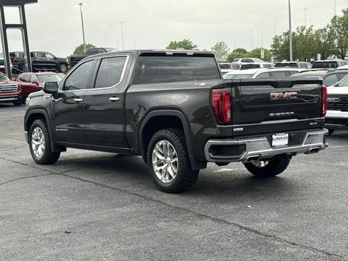 Used 2021 GMC Sierra 1500 SLT AWD/4WD image 11