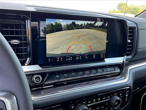 New 2026 Chevrolet Silverado 1500 LTZ w/ LTZ Premium Package image 15