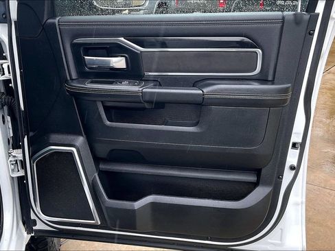 Used 2022 RAM 2500 Laramie image 22