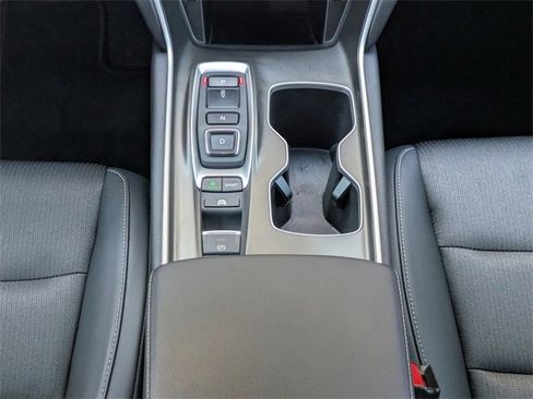 Used 2022 Honda Accord Sport image 18