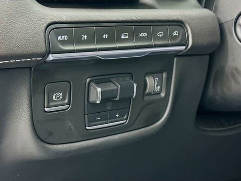 Certified 2023 Cadillac Escalade Sport w/ Touring Package image 11