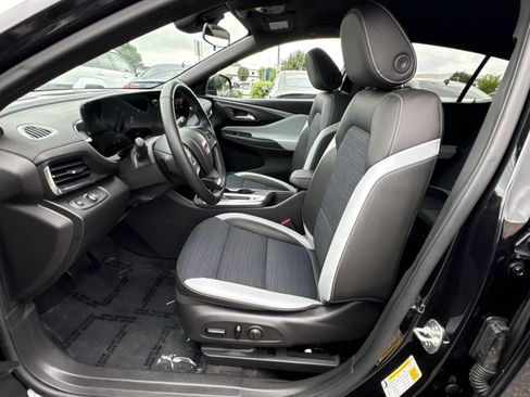 Used 2024 Buick Envista Preferred w/ Convenience I Package FWD image 13
