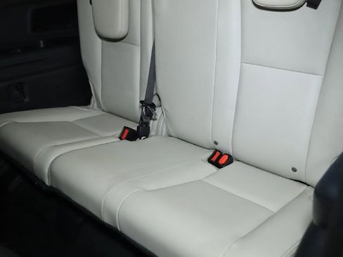 Used 2019 Subaru Ascent Limited w/ Popular Package #3 image 14