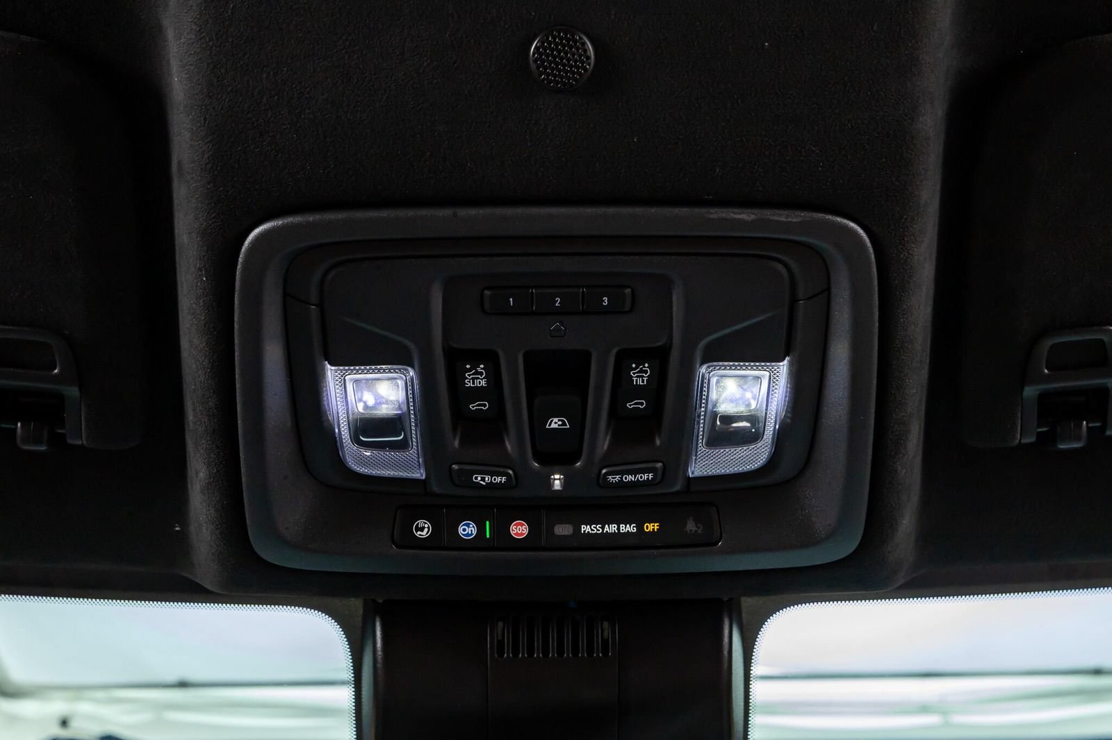 Used 2024 GMC Sierra 1500 Denali Ultimate AWD/4WD image 29