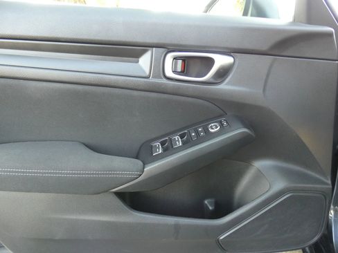 Used 2022 Honda Civic LX image 44