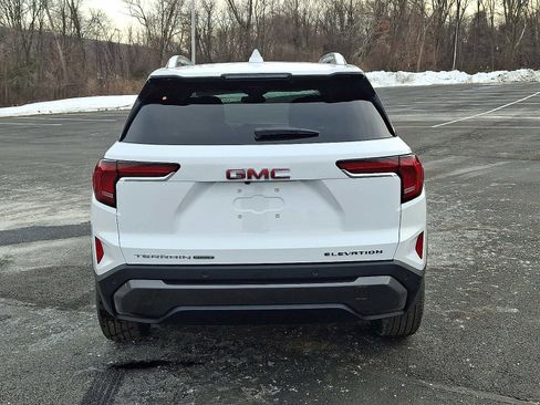New 2026 GMC Terrain Elevation w/ Elevation Premium Package image 5