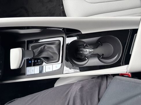 New 2026 Hyundai Elantra Limited w/ Cargo Package image 32