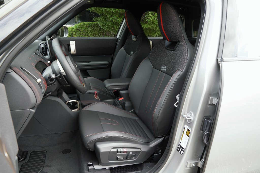 Used 2025 MINI Cooper Countryman John Cooper Works AWD/4WD image 10