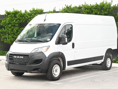 Used 2025 RAM ProMaster 2500 w/ Storage Group image 1