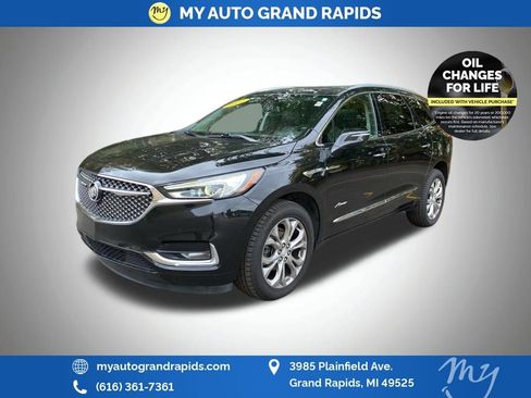 Used 2021 Buick Enclave Avenir w/ Avenir Technology Package image 3