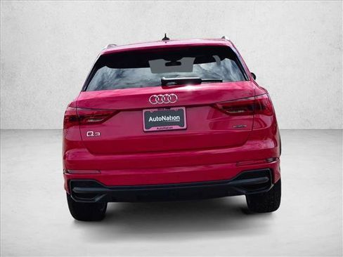 Used 2020 Audi Q3 2.0T Prestige w/ Prestige Package AWD/4WD image 7