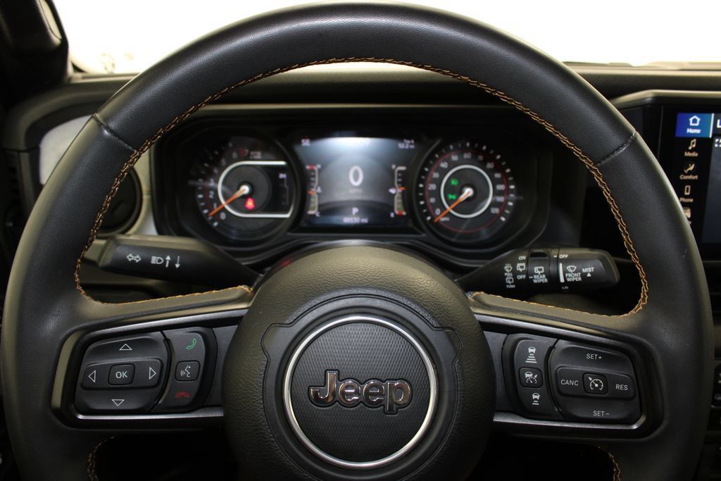 Used 2024 Jeep Wrangler Sport AWD/4WD image 19