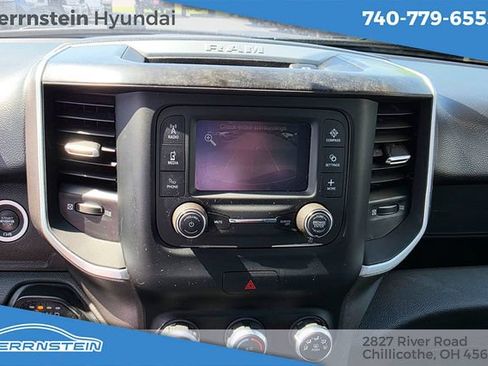 Used 2022 RAM 1500 Big Horn AWD/4WD image 12