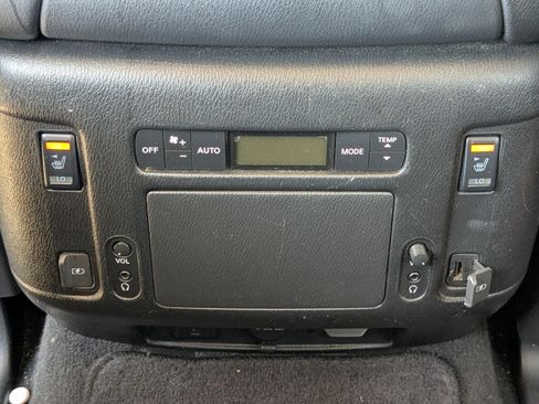 Used 2018 INFINITI QX80 2WD w/ Driver Assistance Package image 18
