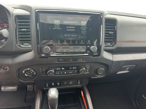 Used 2024 Nissan Frontier PRO-4X w/ Pro Premium Package AWD/4WD image 9
