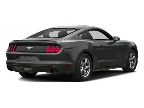 Used 2016 Ford Mustang Coupe RWD image 2