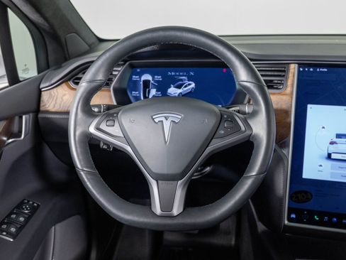 Used 2020 Tesla Model X Long Range AWD/4WD image 36