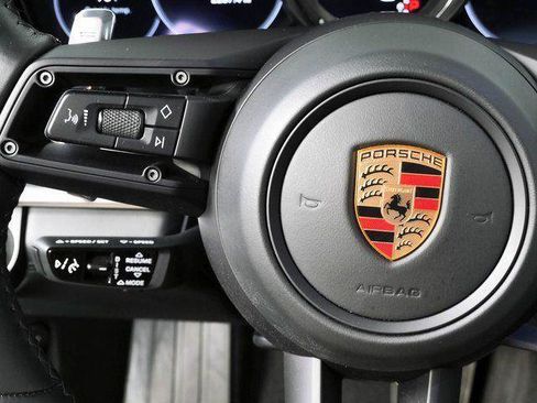 Certified 2023 Porsche Panamera 4 w/ Premium Package AWD/4WD image 10