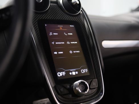 Used 2023 McLaren GT RWD image 27