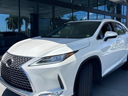 Used 2022 Lexus RX 350 FWD w/ Premium Package image 4