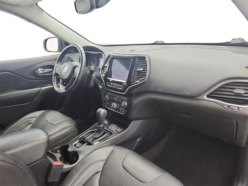 Used 2020 Jeep Cherokee Limited image 22