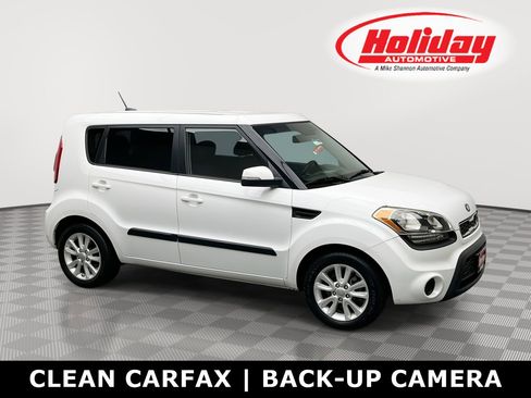 Used 2013 Kia Soul + image 1