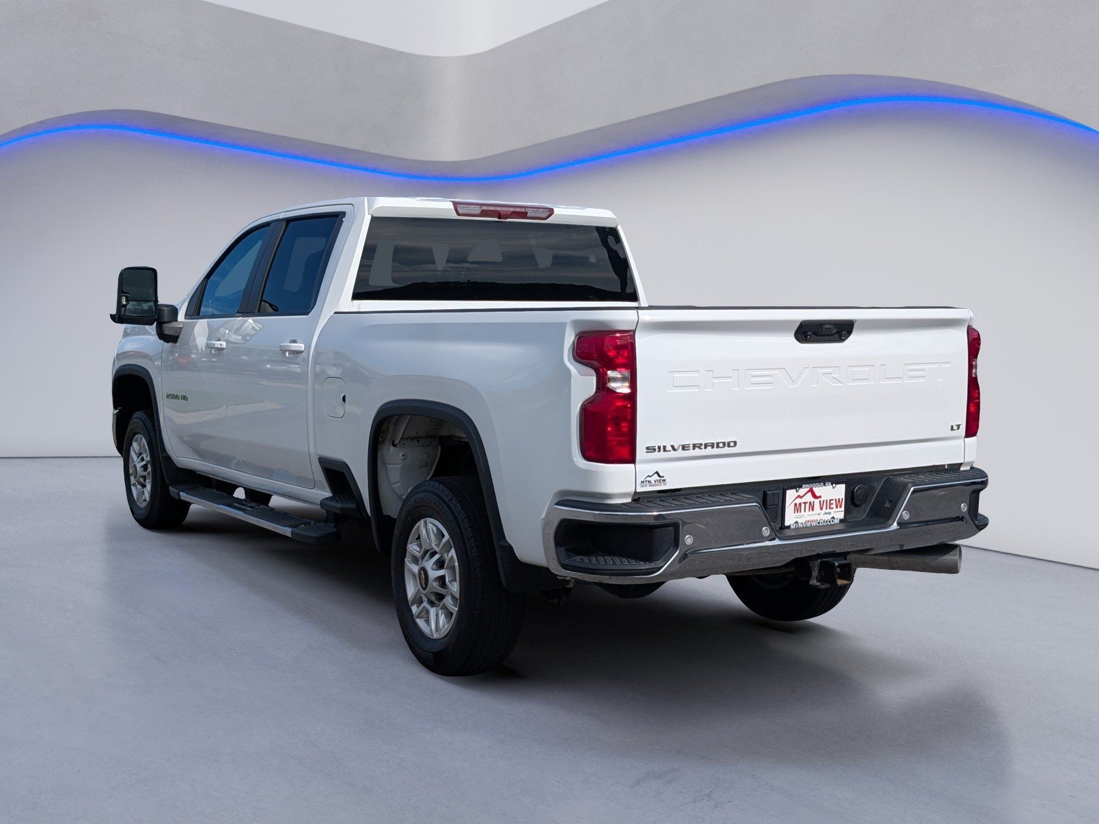 Used 2025 Chevrolet Silverado 2500 LT w/ Safety Package AWD/4WD image 7