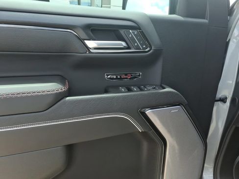 New 2026 GMC Sierra 1500 AT4X AWD/4WD image 14