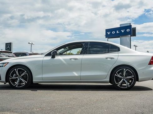 Used 2025 Volvo S60 B5 Plus AWD/4WD image 4