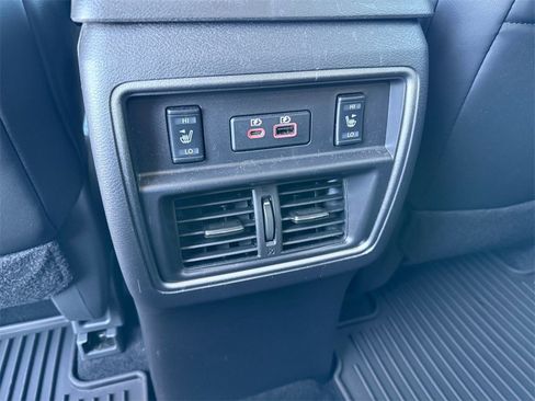 Used 2024 Nissan Murano Platinum w/ Cargo Package image 26