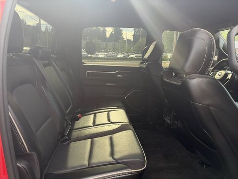 Used 2024 RAM 1500 Laramie AWD/4WD image 23