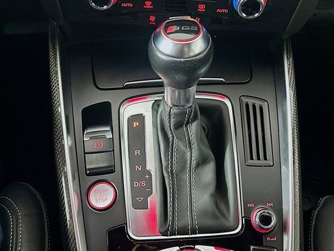 Used 2017 Audi SQ5 Premium Plus w/ Technology Package image 24