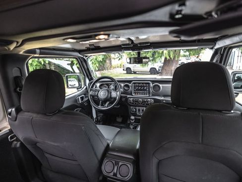 Used 2021 Jeep Wrangler Sport AWD/4WD image 20