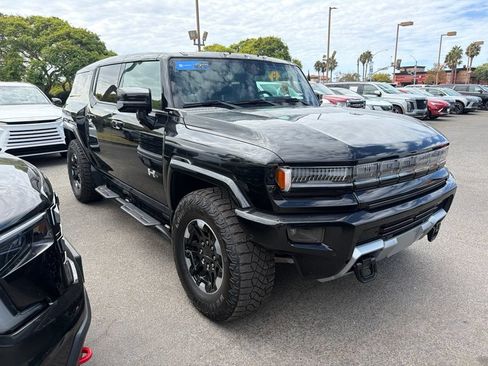 Used 2025 GMC Hummer EV 3X w/ Extreme Off-Road Package AWD/4WD image 2