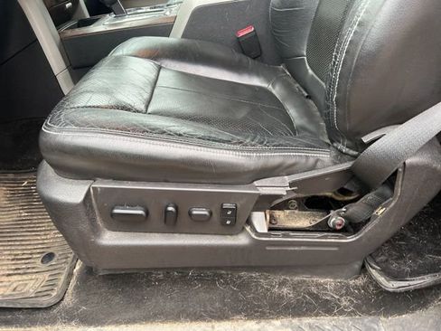 Used 2013 Ford F150 Lariat w/ Luxury Equipment Group image 16