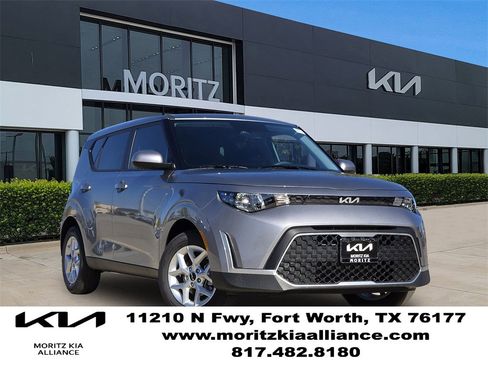 New 2025 Kia Soul LX image 1