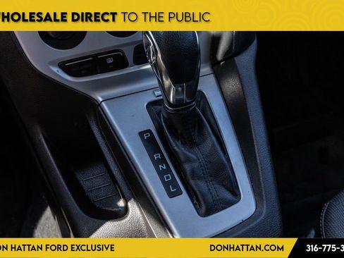 Used 2013 Ford Focus SE FWD image 9