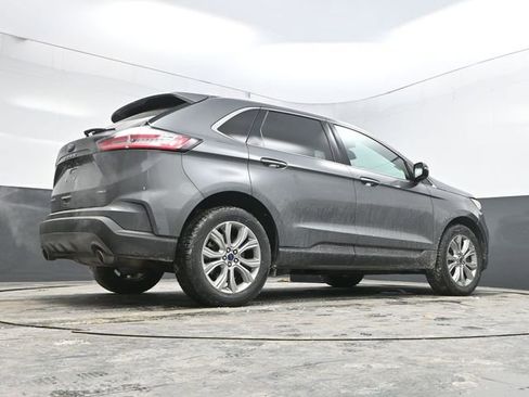 Used 2022 Ford Edge Titanium image 38