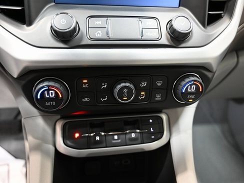 Used 2023 GMC Acadia SLE w/ Driver Convenience Package image 19