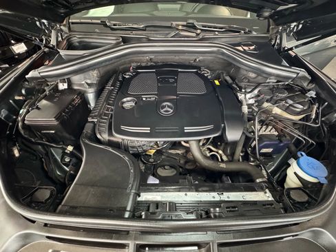 Used 2017 Mercedes-Benz GLE 350 4MATIC image 41