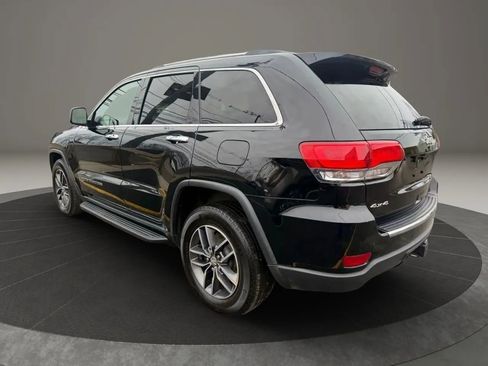 Used 2018 Jeep Grand Cherokee Limited w/ Trailer Tow Group IV image 7