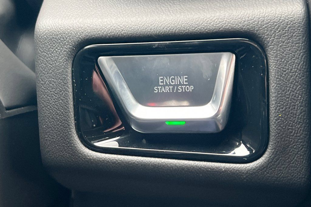 New 2026 GMC Yukon XL Denali AWD/4WD image 21