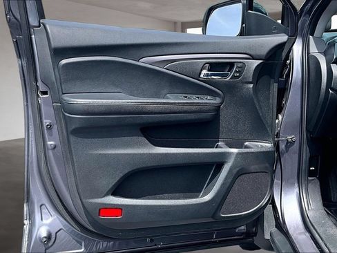 Used 2022 Honda Pilot Special Edition image 23