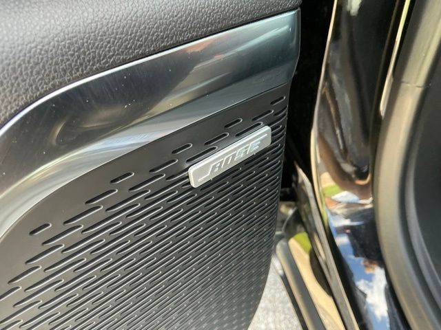 Used 2025 Chevrolet Traverse High Country w/ LPO, Floor Liner Package AWD/4WD image 34